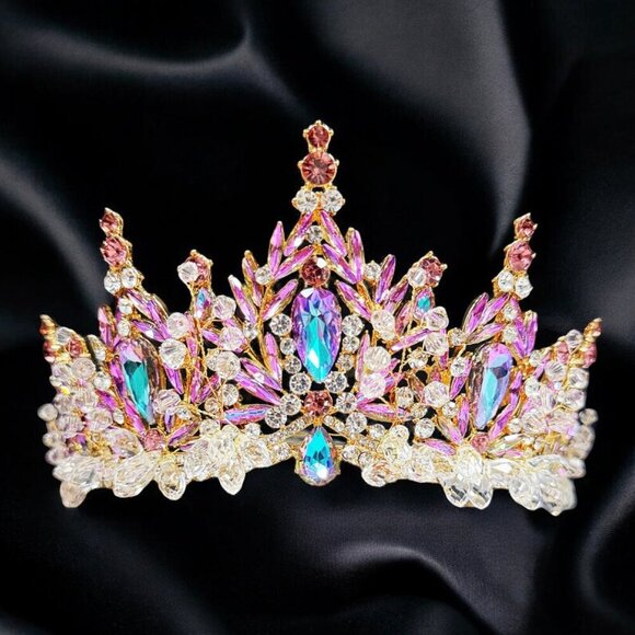 Lavender Tiara, Victorian tiara, Purple Crystal crown, Princess Gold Tiara - Picture 4 of 11